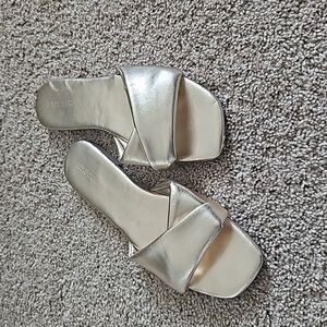 Express Flip Flops